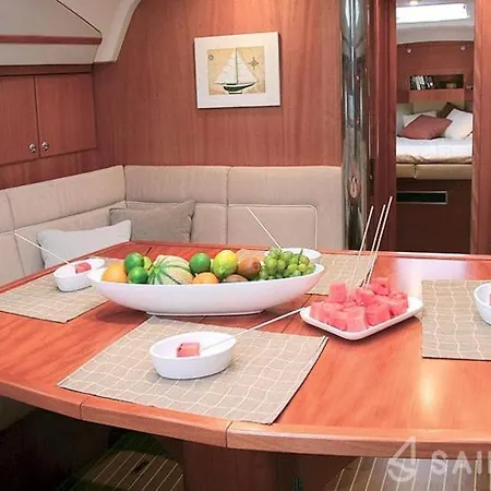Båthotell Impression Sailing Yacht *