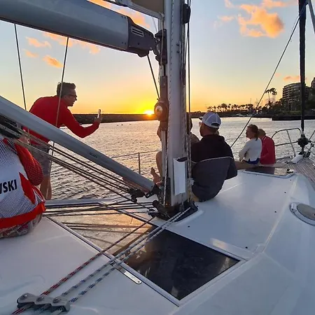 Båthotell Impression Sailing Yacht *
