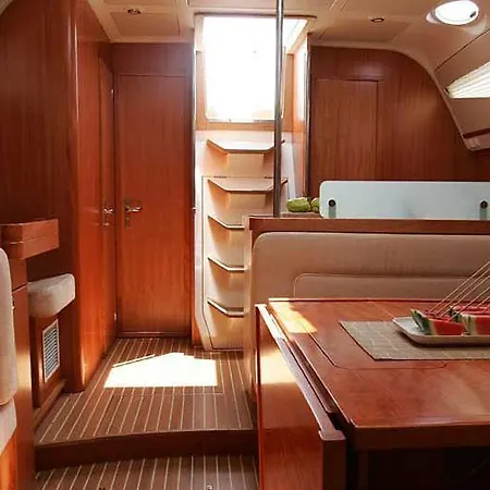 Impression Sailing Yacht Båthotell *